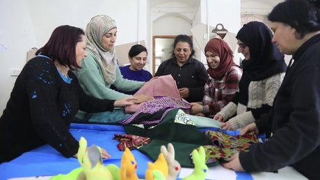 Handmade Hope: How Zeki Learning Empowers Mothers in Challenging Times